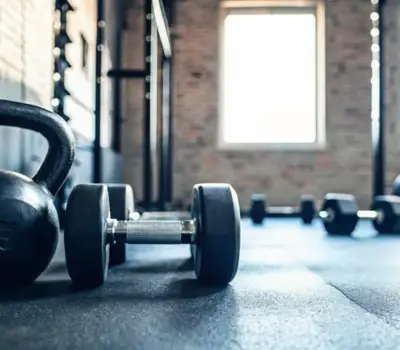 Kettlebells vs Dumbbells: Complete Strength Guide